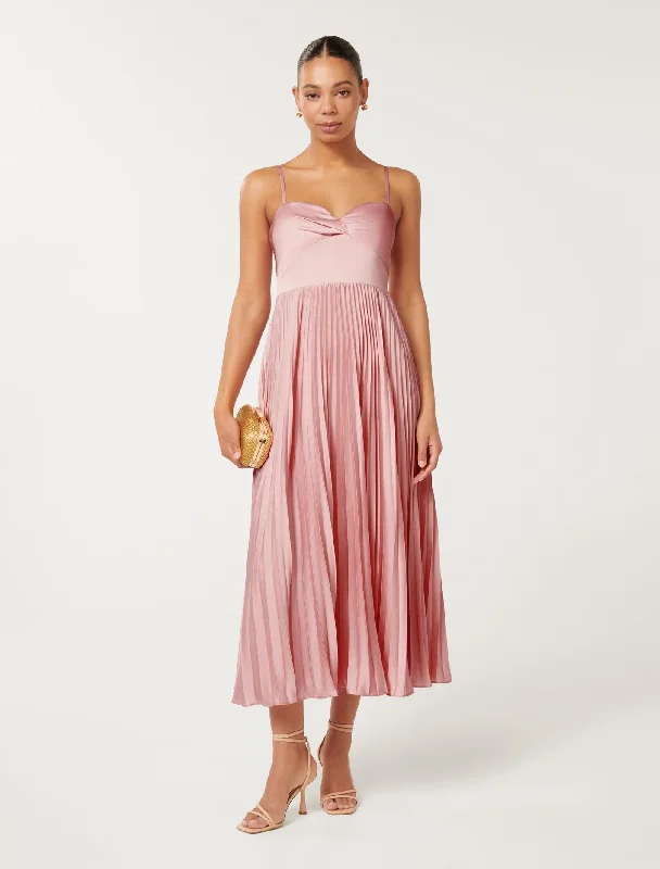 Chloe Pleated Midi Dress Fashionable Shift Midi Dress