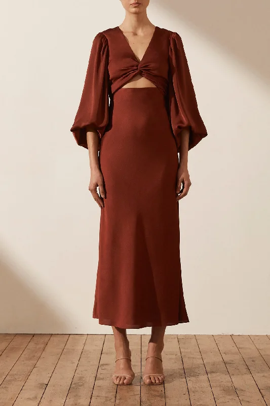 LUXE TWIST FRONT BALLOON SLEEVE MIDI DRESS - SANGRIA Elegant Velvet Midi Dress