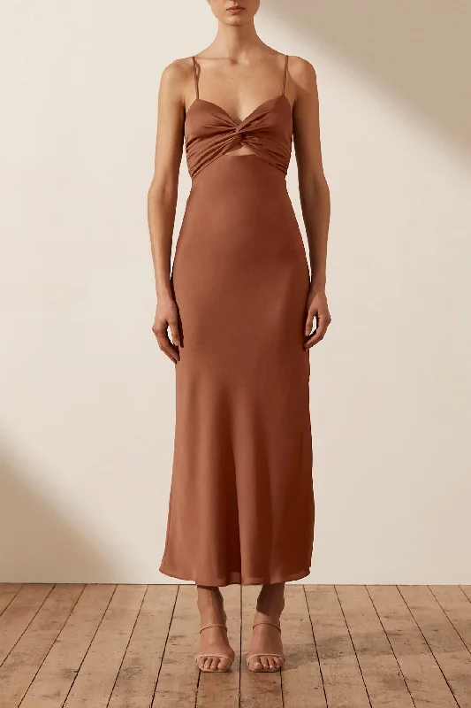 LUXE TWIST FRONT SLEEVELESS MIDI DRESS - MOCHA Fashionable Pencil Midi Dress