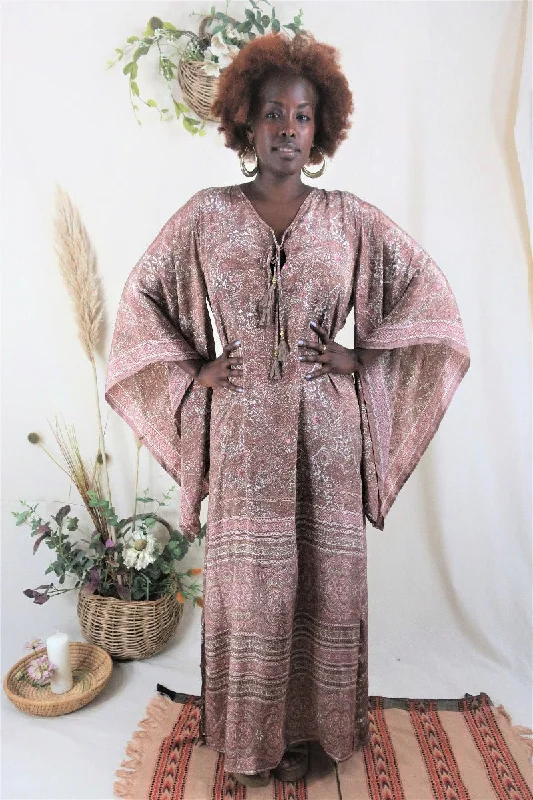 SALE Cassidy Maxi Dress in Rosewater Pink Stylish Button-Up Maxi Dress