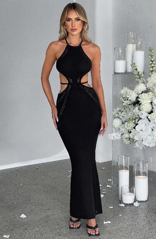 Delia Maxi Dress - Black Comfortable Maxi Dress with Sleeves