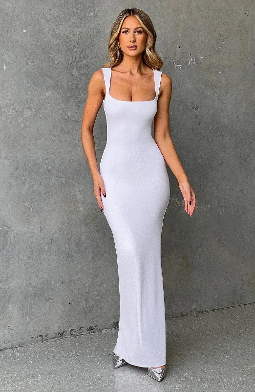 Hadley Maxi Dress - White Chic Summer Floral Maxi Dress