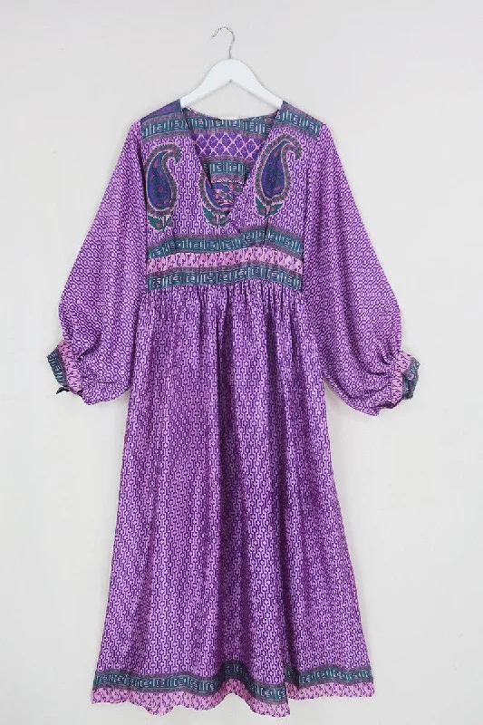 Rosemary Maxi Dress - Vintage Indian Sari - Pearl Pink & Lavender Mosaic - Size S/M Comfortable Maxi Dress with Sleeves