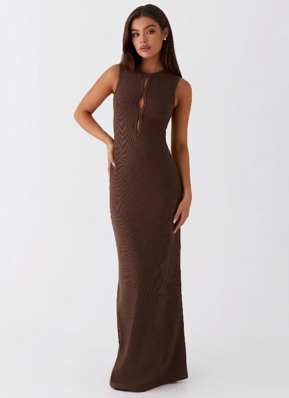 Shay Cut Out Maxi Dress - Chocolate Fashionable Open-Back Maxi Dress