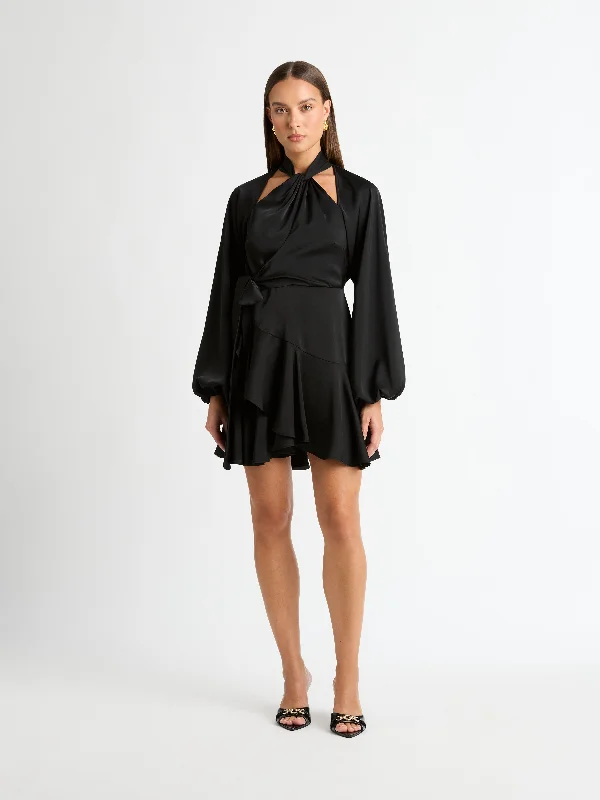 THEA MINI DRESS Trendy Floral Mini Dress