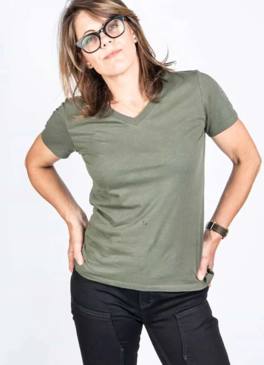 Dovetail - Woman's Solid V-Neck Tee Rayon Fabric Velvet Fabric Corduroy Fabric
