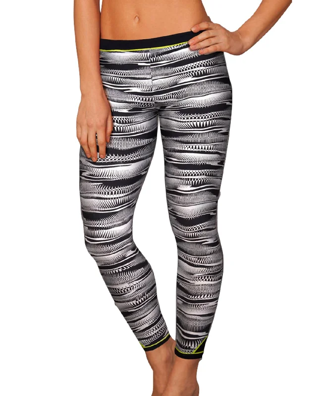 Free Sport by Gottex Powerline Swim Leggings Stylish Patterned Active Leggings