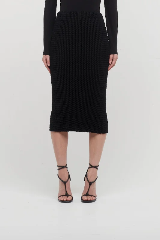 Issey Miyake Spongy Skirt in Black tiered skirt playful