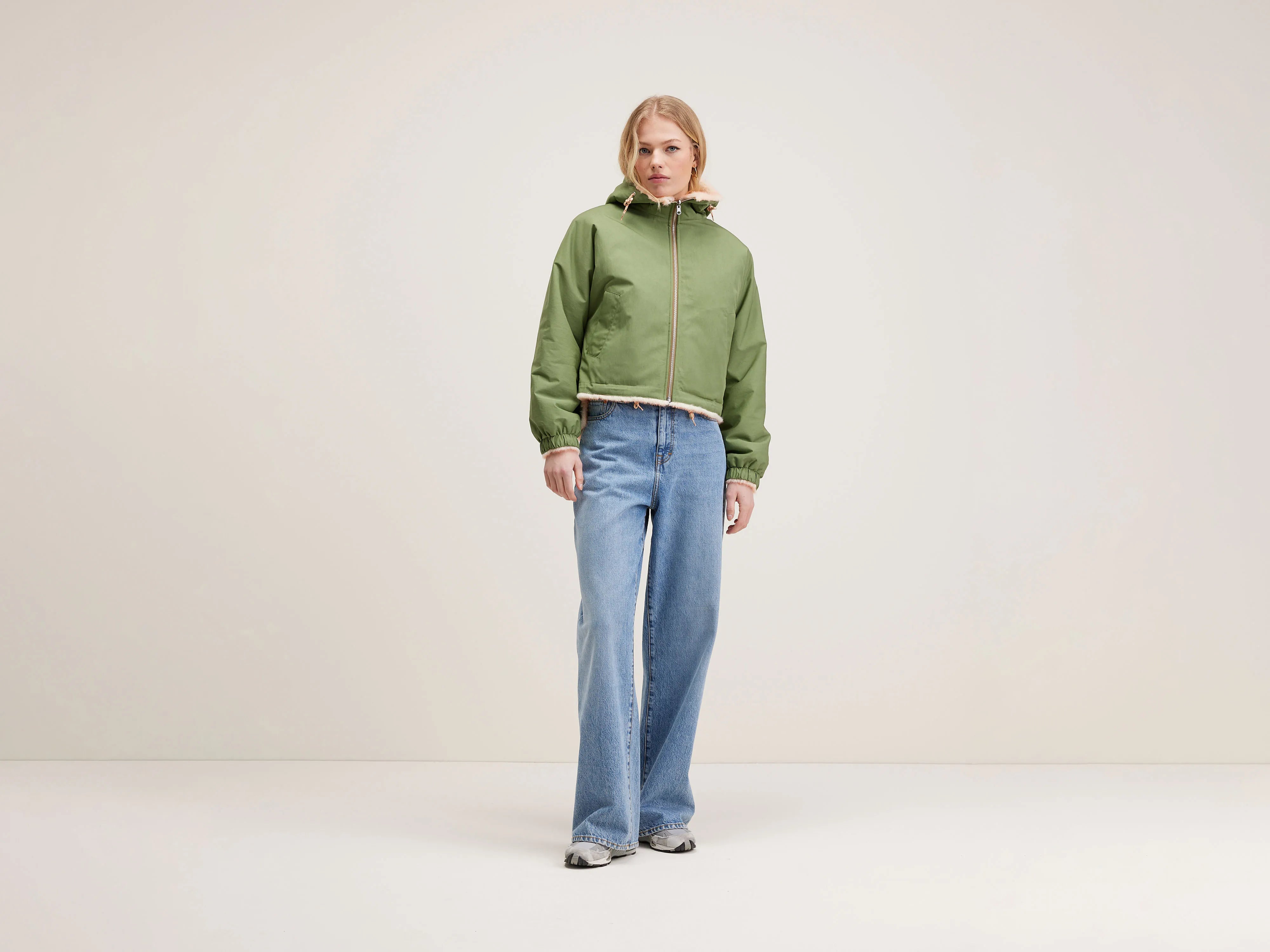 Loud hooded jacket (242 / W / UNIFORM) Knit Jacket Woven Jacket Fleece Jacket