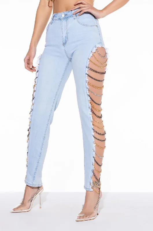 CANT GET AWAY FROM ME CHAIN SKINNY JEANS Stylish Acid-Wash Jeans