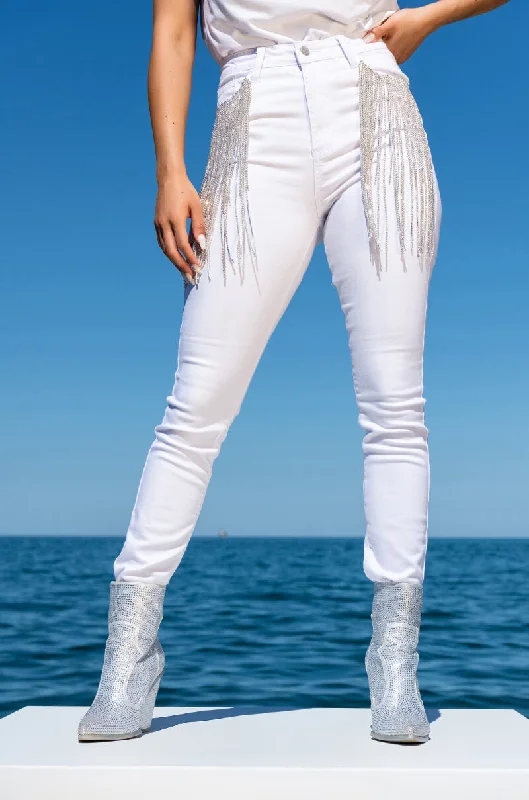 NOTHIN BETTER RHINESTONE POCKET SKINNY JEANS Fashionable Slim Fit Jeans